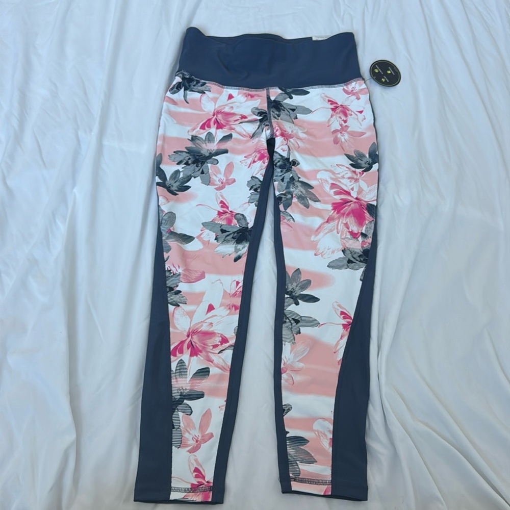 Colored leggings